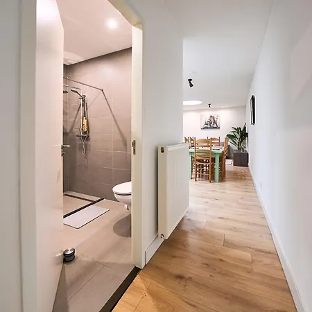 The - - By T&s Apartment