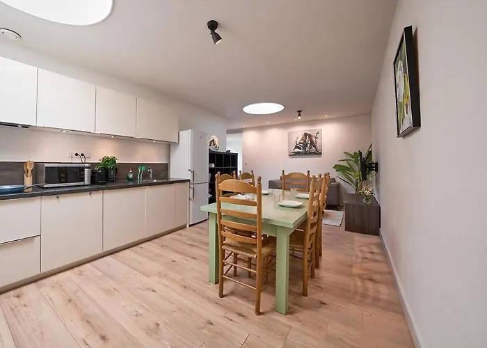 The - - By T&s Apartamento Eindhoven